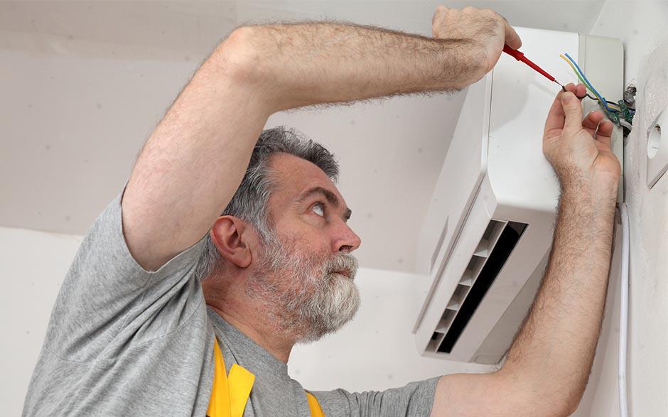 rénovations et dépannages électriques Chalou-Moulineux